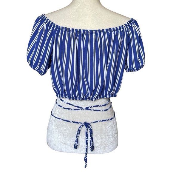 Free Kisses Nautical Striped Off On Shoulders Crop Top Blouse Women’s Size XL - Picture 4 of 8